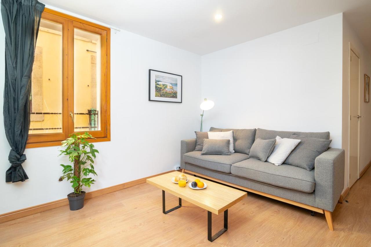 Barcelona Apartments In Born ภายนอก รูปภาพ