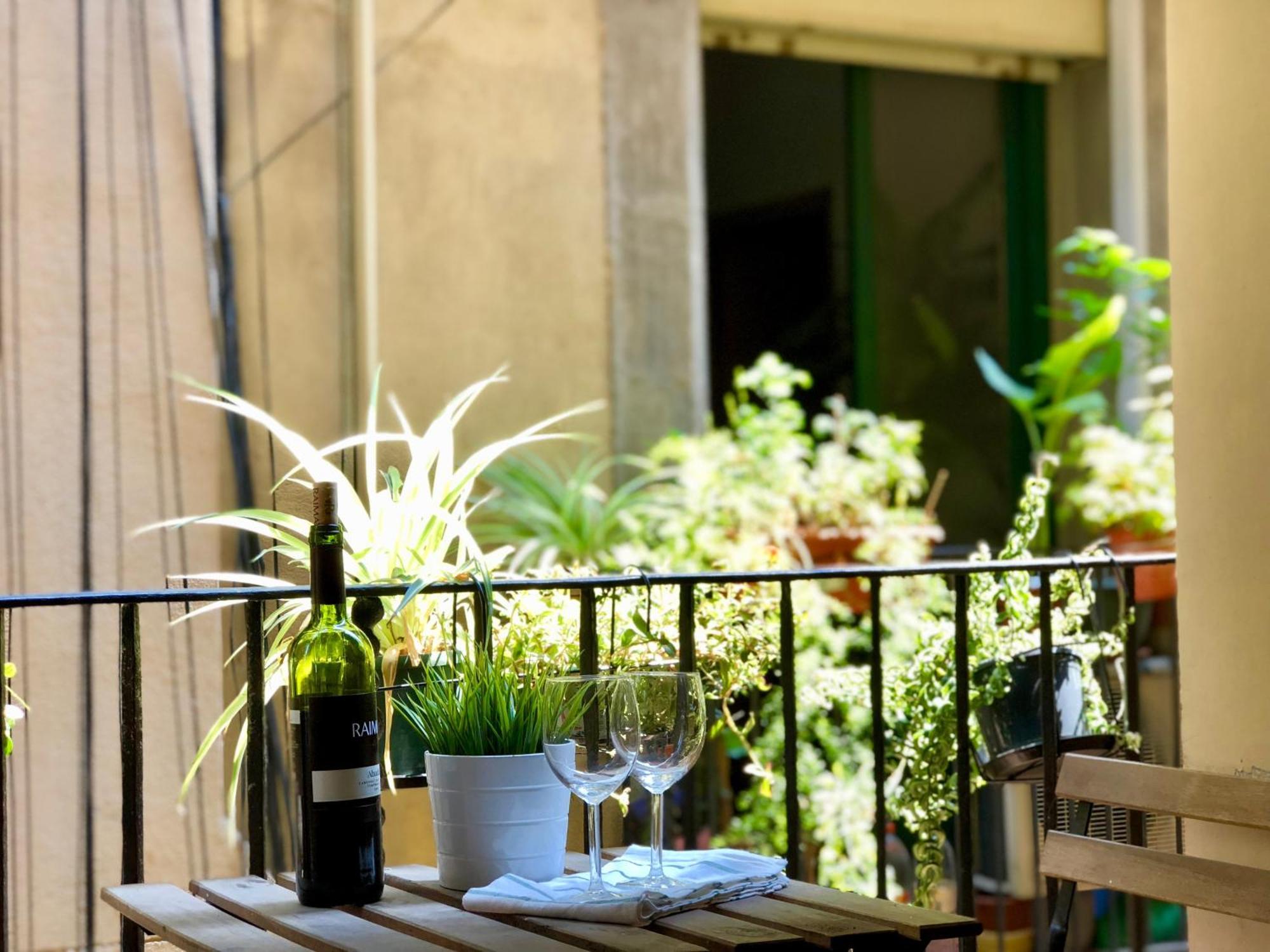 Barcelona Apartments In Born ภายนอก รูปภาพ